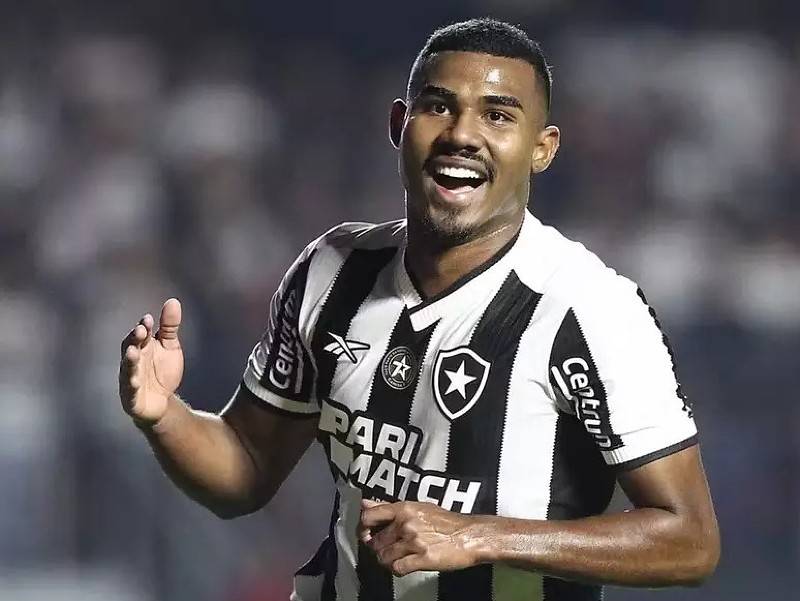 Cuiabano se despede do Botafogo e encerra ciclo antes de retorno à Europa