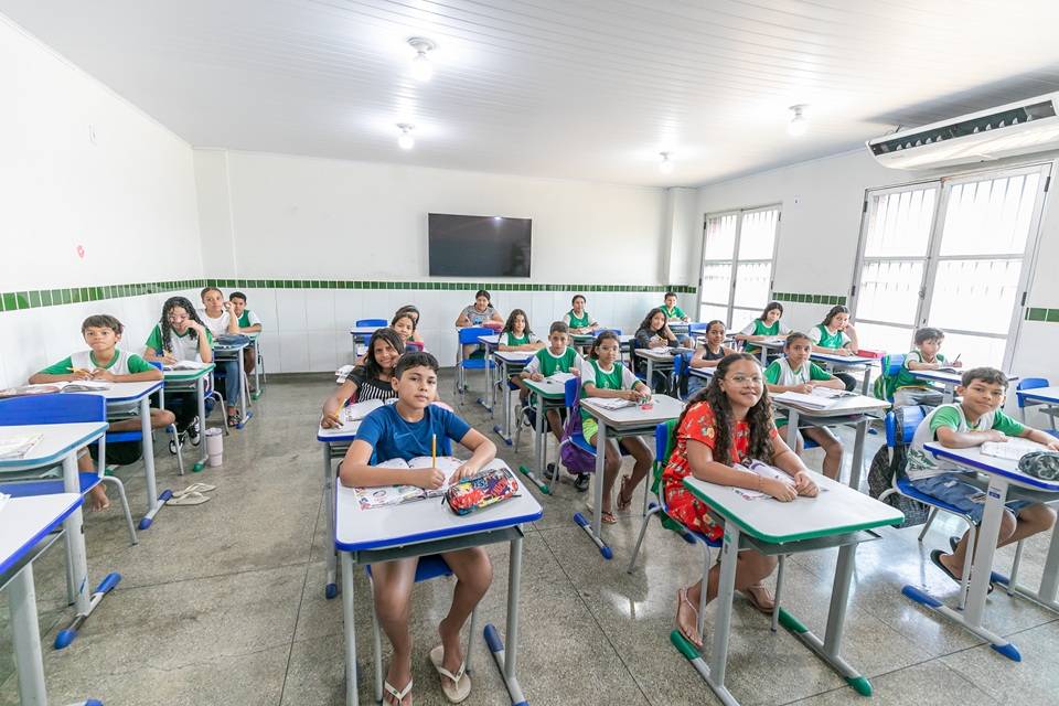Começa segunda-feira (5) a matrícula de novos alunos da pré-escola, educação infantil e ensino fundamental de Cuiabá