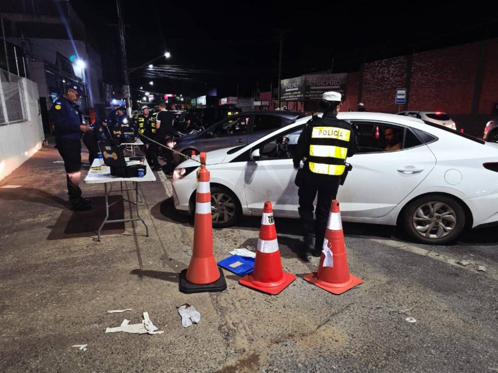 Seis condutores são presos na Avenida Couto Magalhães, área central de Várzea Grande