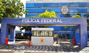  Moro confirma  Maurício Valeixo no comando da Polícia Federal; atualmente o delegado é superintendente da PF no Paraná 