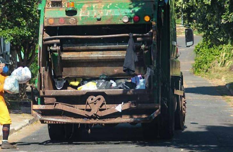 Trabalhadores da Locar protestam em Várzea Grande por atraso no pagamento