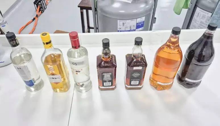 Veja os lotes de whisky contaminados por metanol