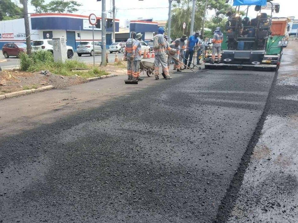Obras e Carnaval deixam o trânsito cuiabano quase intrafegável