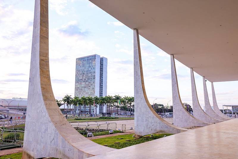 Supremo determina devolução à CPMI do INSS de dados obtidos na quebra de sigilos de Daniel Vorcaro