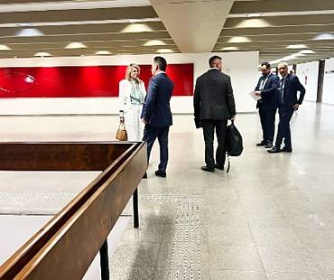 Senadora Margareth Buzetti age como lobista para blindar Mauro Mendes