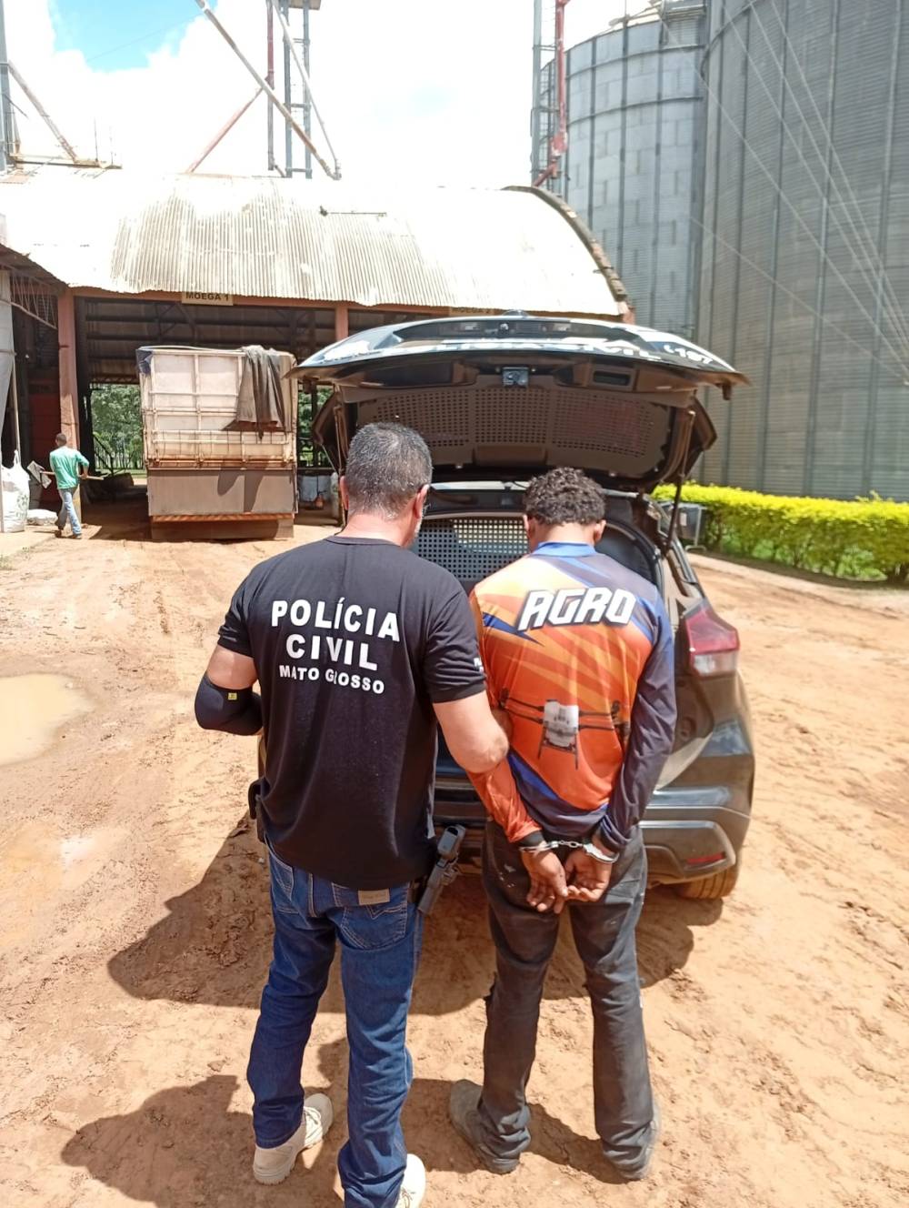 Homem é preso tentando carregar caminhão de soja com CNH falsa