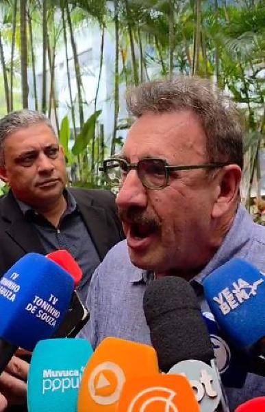 Em passagem por Cuiabá, Ratinho defende candidatura de Ratinho Jr. à Presidência da República