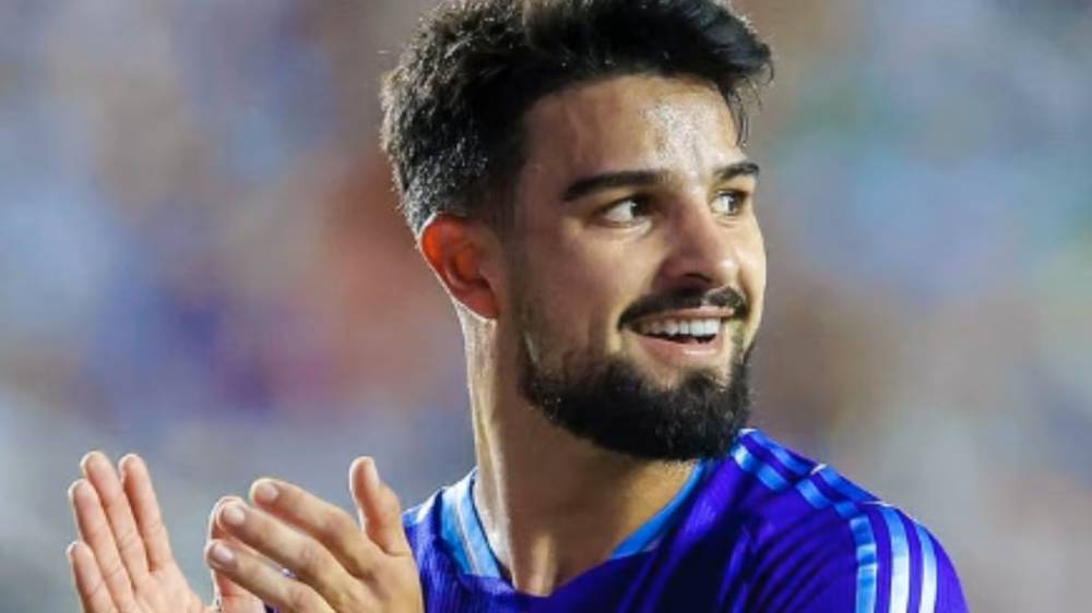 Flaco López fica mais perto da Copa com a Argentina após lesão grave de jovem artilheiro