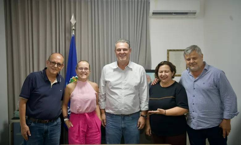 Zé Carlos do Pátio e Neuma de Moraes  se filiam ao PV 