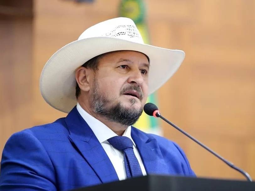 TJ condena Cattani por homofobia e manda retirar vídeo com acusações sem prova