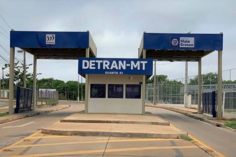 Advogados e analistas do Detran-MT acusam sindicato de privilegiar um cargo no reajuste de salário 