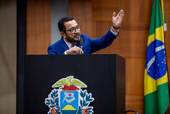Grupo Einstein recebeu dinheiro antes do HC funcionar, diz deputado