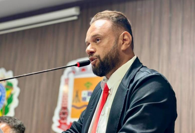Vereador Kleberton Feitoza Eustaquio denunciou a vereadora Rosy Prado na PF