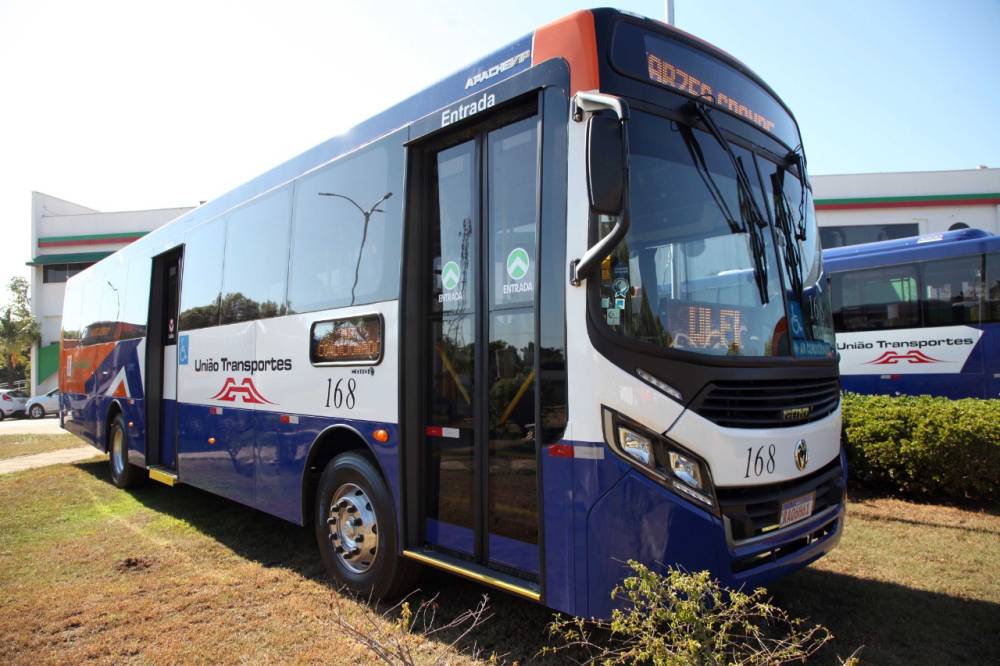 Bandido sequestra ônibus coletivo de VG e se identifica como 