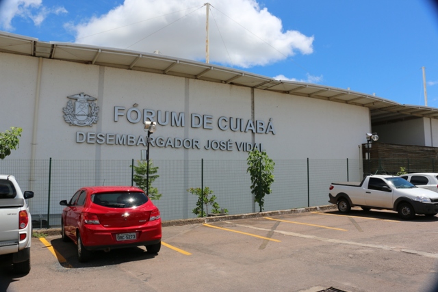 ROMBO DE R$ 140 MILHÕES: Selma Rosane contraria parecer do MPE e revoga a prisão de nove reus denunciados por crime de sonegação