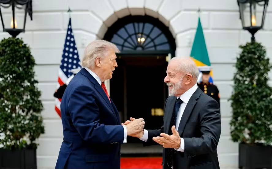 Brasil quer convencer EUA de que acordo seria melhor que taxar em 25%