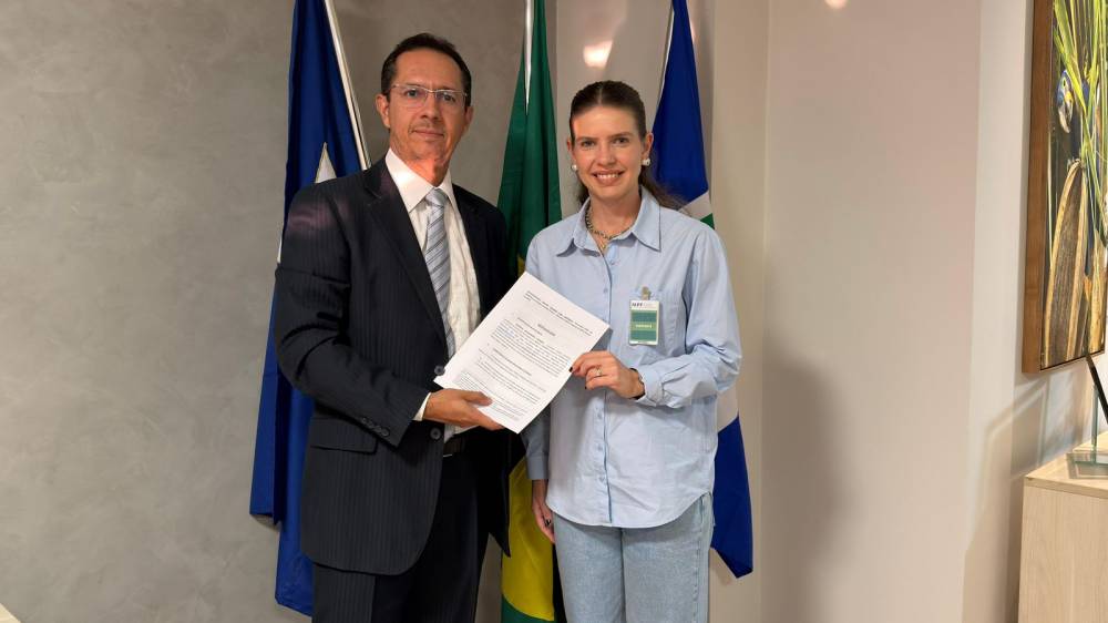 Rafaela Fávaro denuncia no MPF possíveis  irregularidades na Educação de Cuiabá