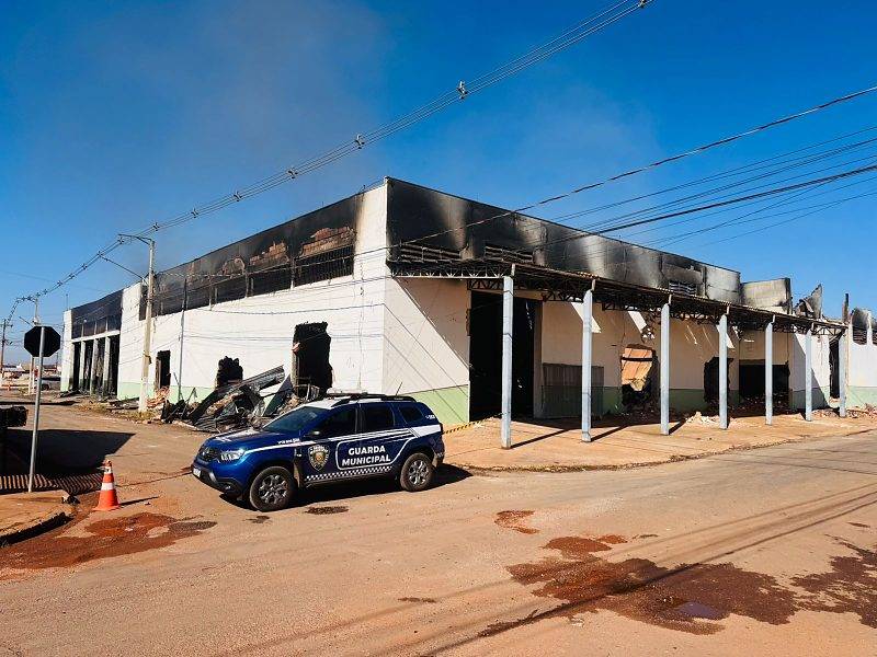 Politec afasta hipótese de crime em incêndio na Educação de VG e aponta origem em falha elétrica