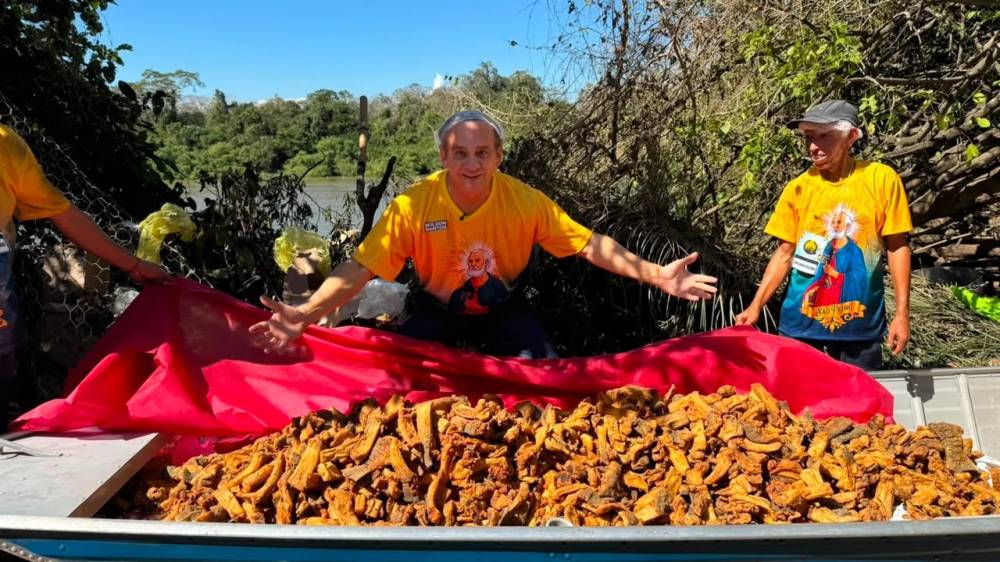 Wilson Santos valoriza cultura ribeirinha e garante apoio à tradicional Festa de São Pedro