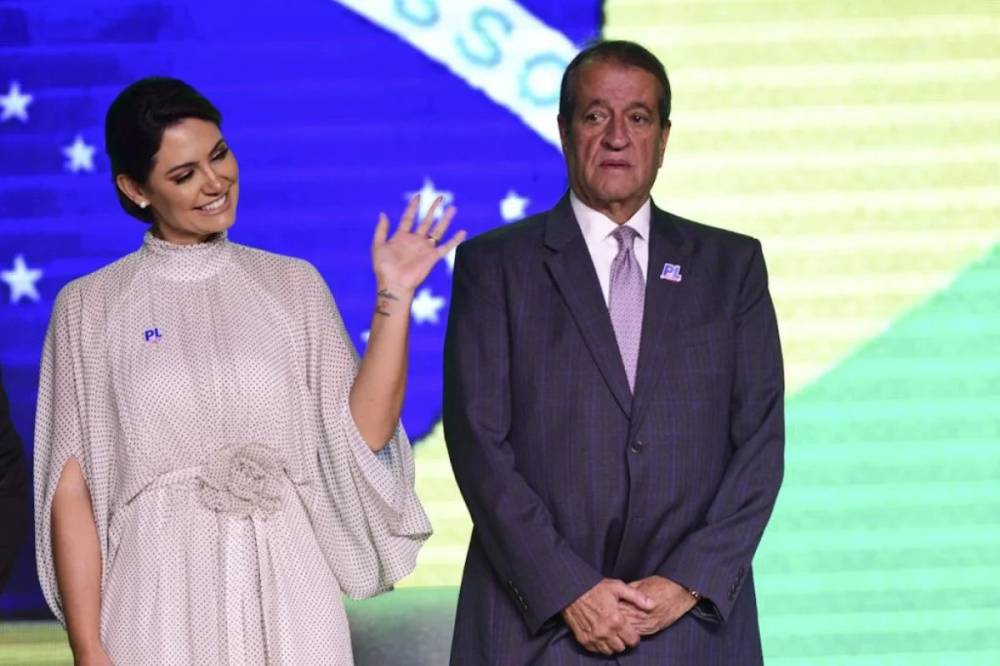 Valdemar descarta substituir Michelle no PL Mulher para evitar atritos: Sabe como é mulher
