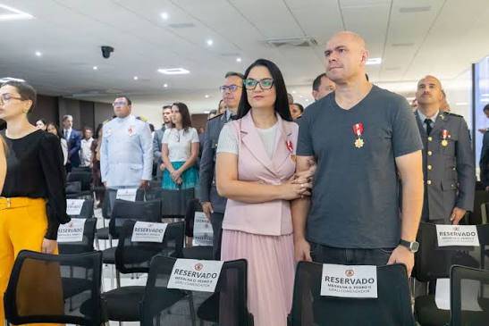 Abilio anuncia que vai se afastar para coordenar campanha de Samantha à deputada estadual na reta final