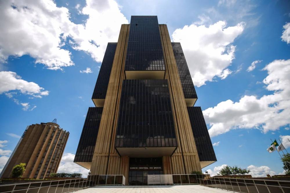 CPI em SP responsabiliza Banco Central por rombo com aportes no Master