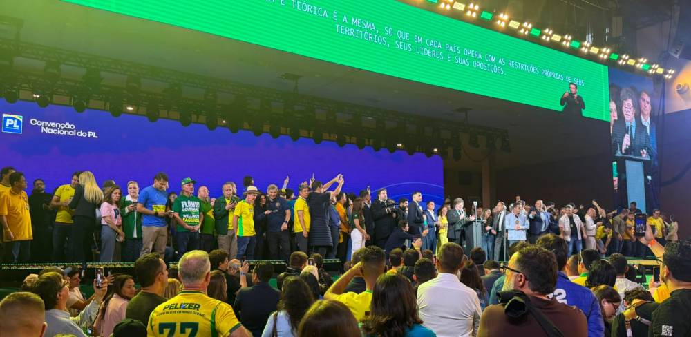 Fagundes participa em São Paulo, da oficialização da candidatura do senador Flávio Bolsonaro à Presidência da República 