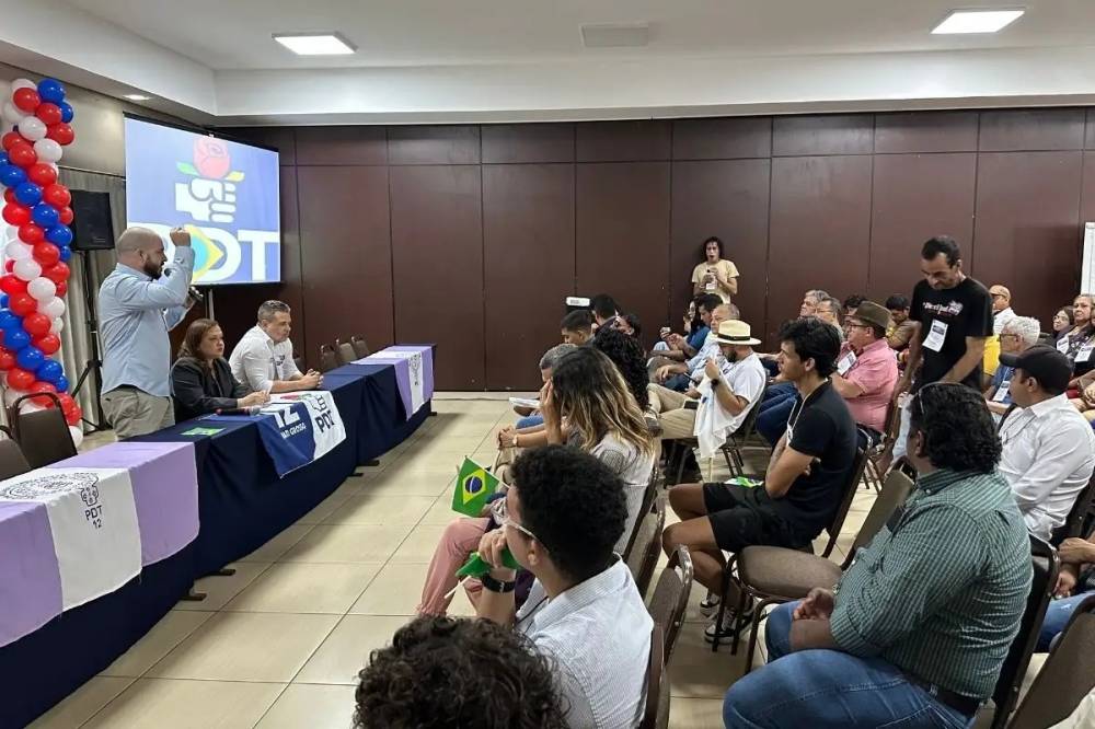  PDT faz convenção e confirma apoio a Natasha e indica Diogo Botelho para vice
