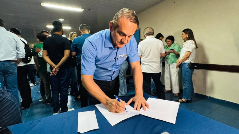 Wilson Santos oficializa candidatura à reeleição com foco em habitação, inclusão social e defesa dos servidores