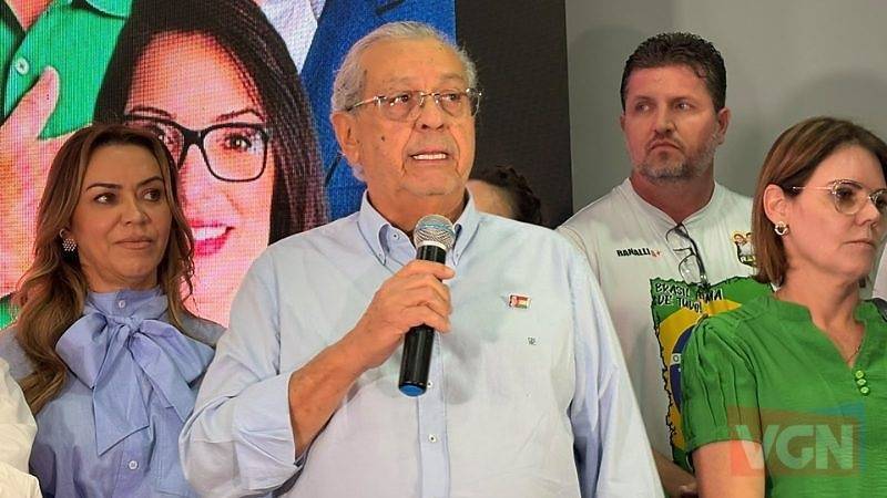 Jayme anuncia que está com Flávio Bolsonaro