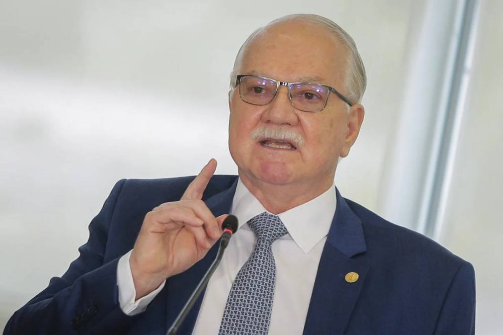 Fachin marca julgamento sobre conduta de Mendonça no Master para dia 23 de setembro