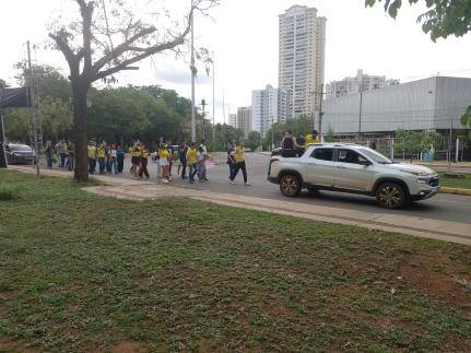 Ato pró-Flávio Bolsonaro na UFMT tem baixa adesão em Cuiabá