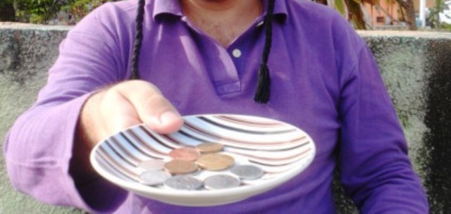 DE PIRES NA MÃO: Com rombo de R$ 6 bilhões este ano, Goiás pede socorro ao governo federal