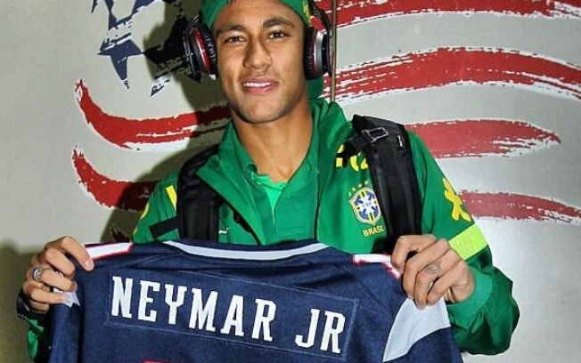 Dono  bilionário dos Patriots declara: 