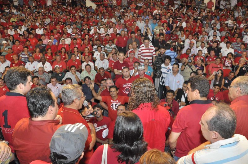 Deputada do MDB desafia 