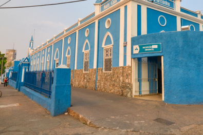 NÓ SEM FIM: Crise na Santa Casa é  falta de gestão da entidade ou por atrasos de repasses ?  Ou as duas coisas juntas?