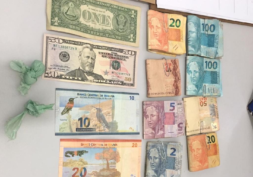 Duas quadrilhas são desarticuladas e PM apreende moeda estrangeira 