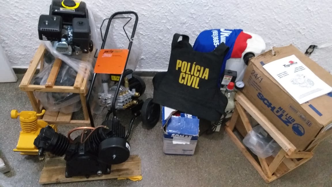  Polícia Civil prende receptador e recupera 80% de objetos roubados de empresa em Várzea Grande; autor do assalto a mão armada foi preso anhtes