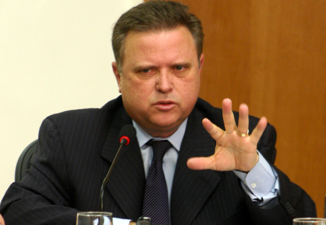 Recursos de Blairo Maggi para adiar julgamento sobre compra de vaga no TCE podem levar crimes a prescrever, diz PGR