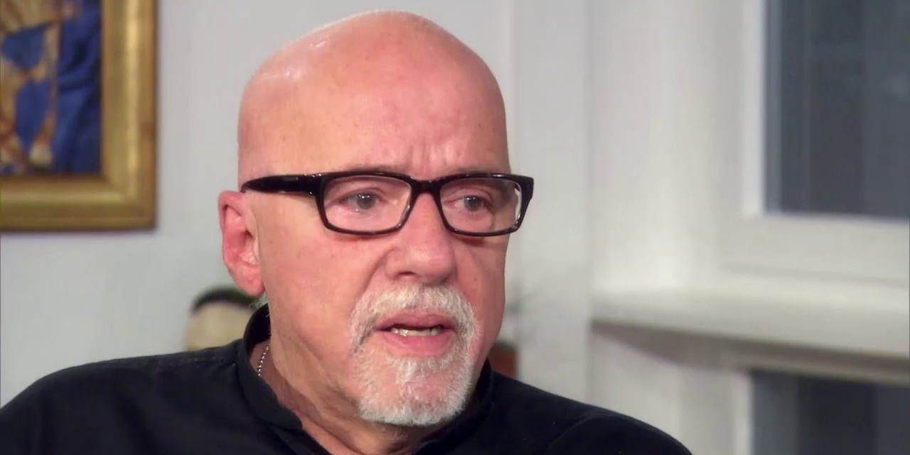 O mais conhecido e também mais lido escritor brasileiro no exterior, Paulo Coelho conta como foi torturado durante a ditadura militar
