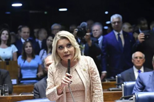 MAS SAÍDA DO CARGO PODE DEMORAR: Conhecida como a 