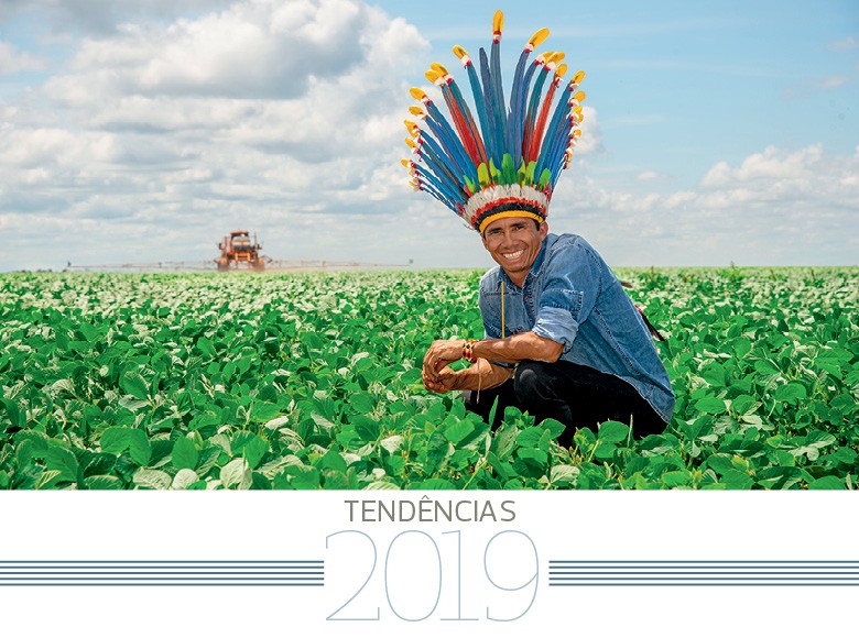 CAPITALISMO NATIVO: Bolsonaro recebe índios “sojicultores “ de MT e diz que ONGS são “picaretas” e inimigas dos povos indígenas