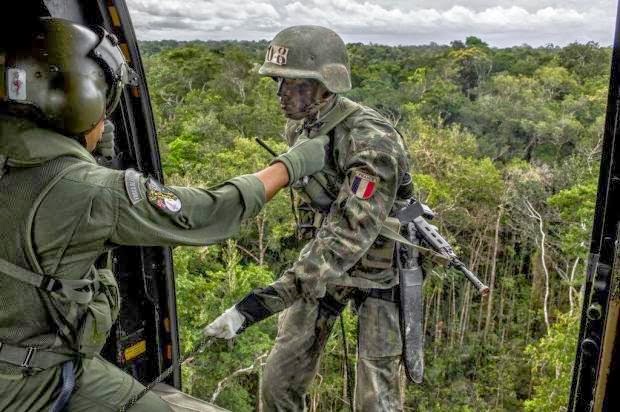 TREINAMENTO NA SELVA: Convocados pela ONU, militares brasileiros assumem missão de risco no Congo