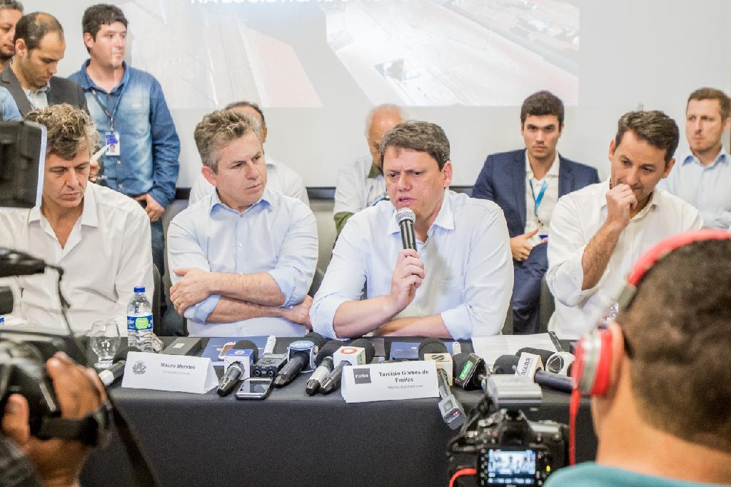 Em Rondonópolis, ministro dos Transportes diz ao governador que 