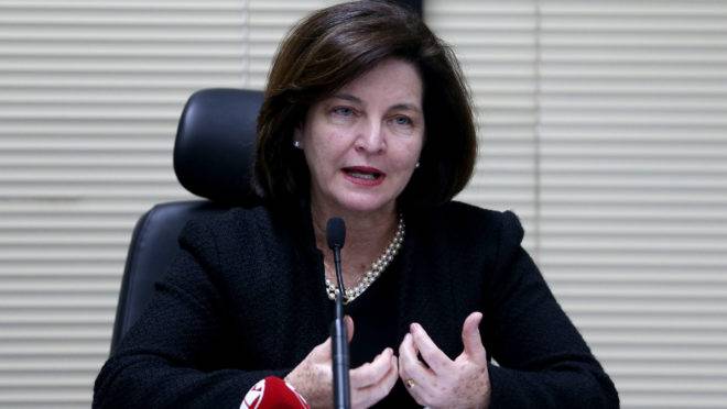 Raquel Dodge pede ao STF que suspenda parcelamento de salários em MT