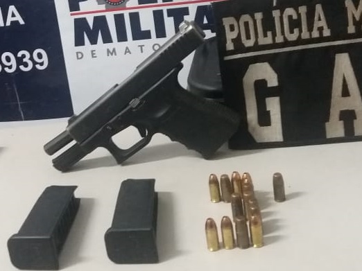 Vinte e cinco pessoas presas e armas de fogo, simulacros e munições são retirados de circulação 