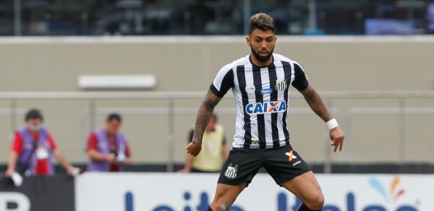   Gabriel decide no segundo tempo, e Santos vence o São Paulo no Morumbi