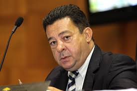  Mauro Savi, que já foi considerado “dono” do Detran e mais dois comparsas são mantidos réus