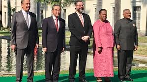 Ampliação do banco do Brics será destaque no segundo dia de reunião da cúpula, nesta quinta-feira 