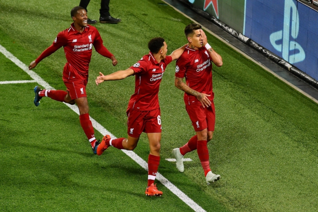  Firmino decide e Liverpool derrota Flamengo 